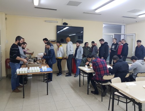 Plavi Leptir 25. Aile Yemeği
